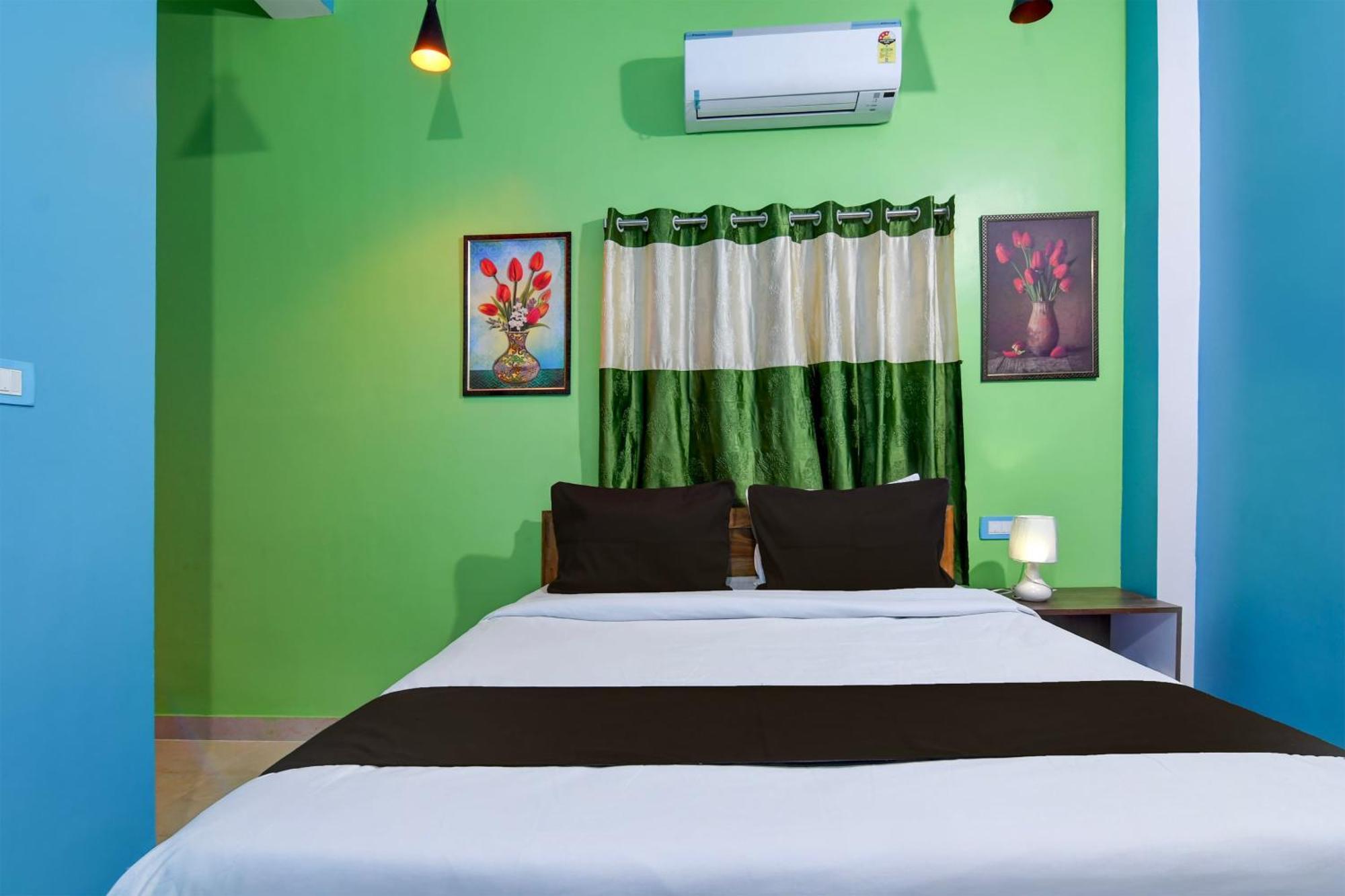 Hotel O Blue Valley Khandagiri Buitenkant foto