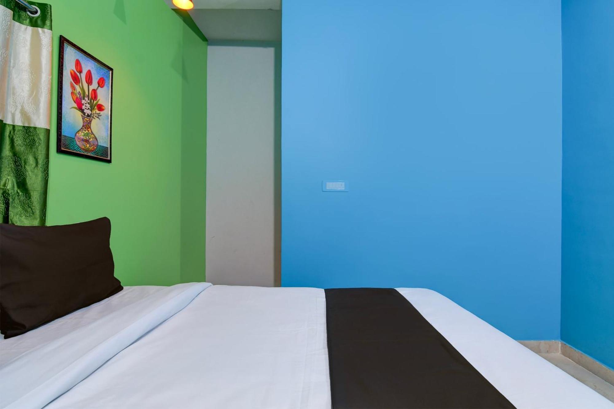 Hotel O Blue Valley Khandagiri Buitenkant foto