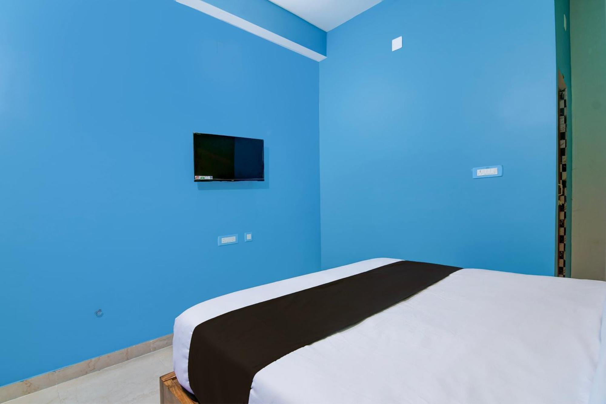 Hotel O Blue Valley Khandagiri Buitenkant foto