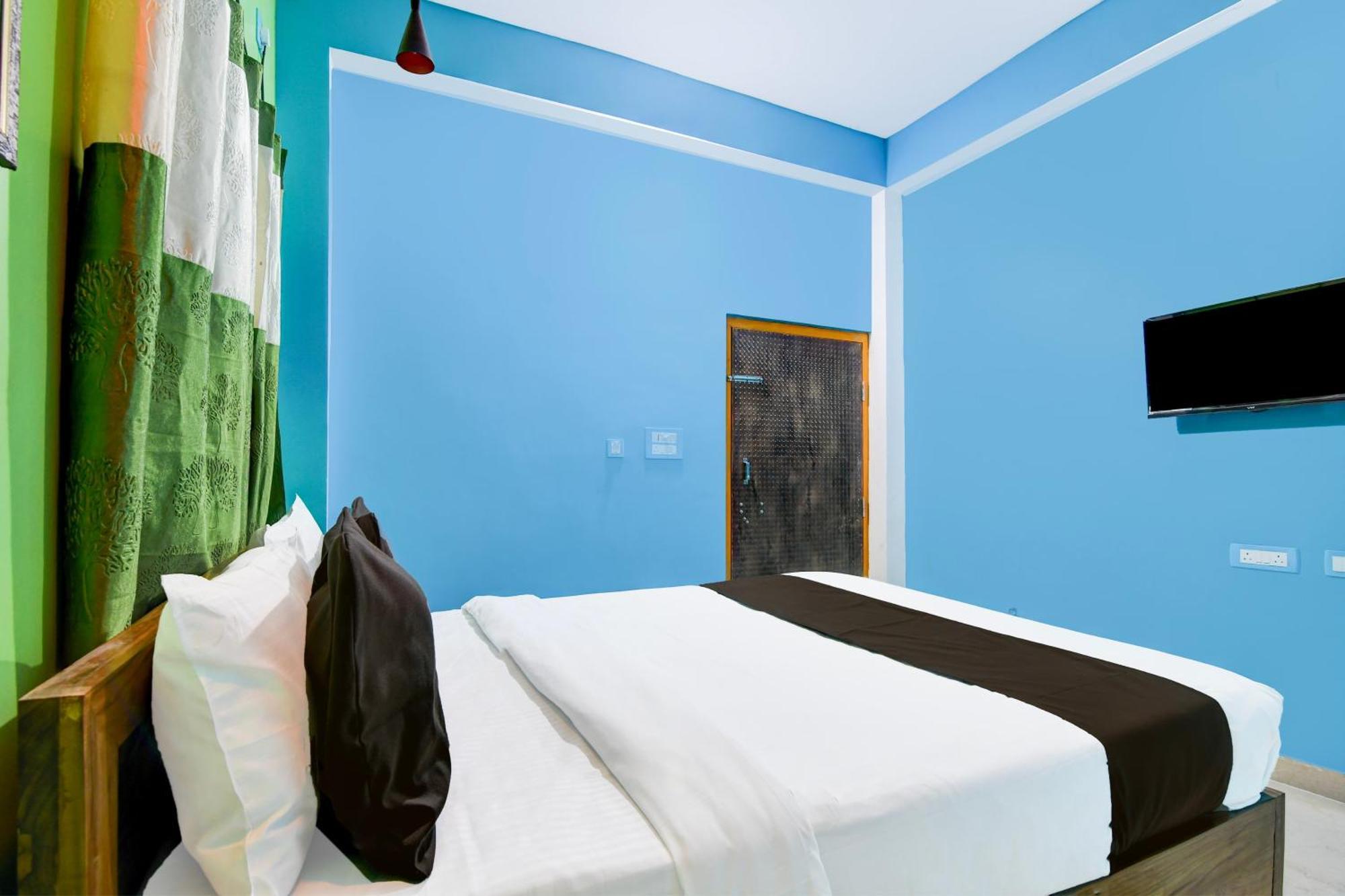 Hotel O Blue Valley Khandagiri Buitenkant foto